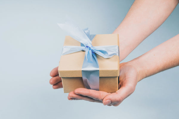 🎁 Gifting Someone